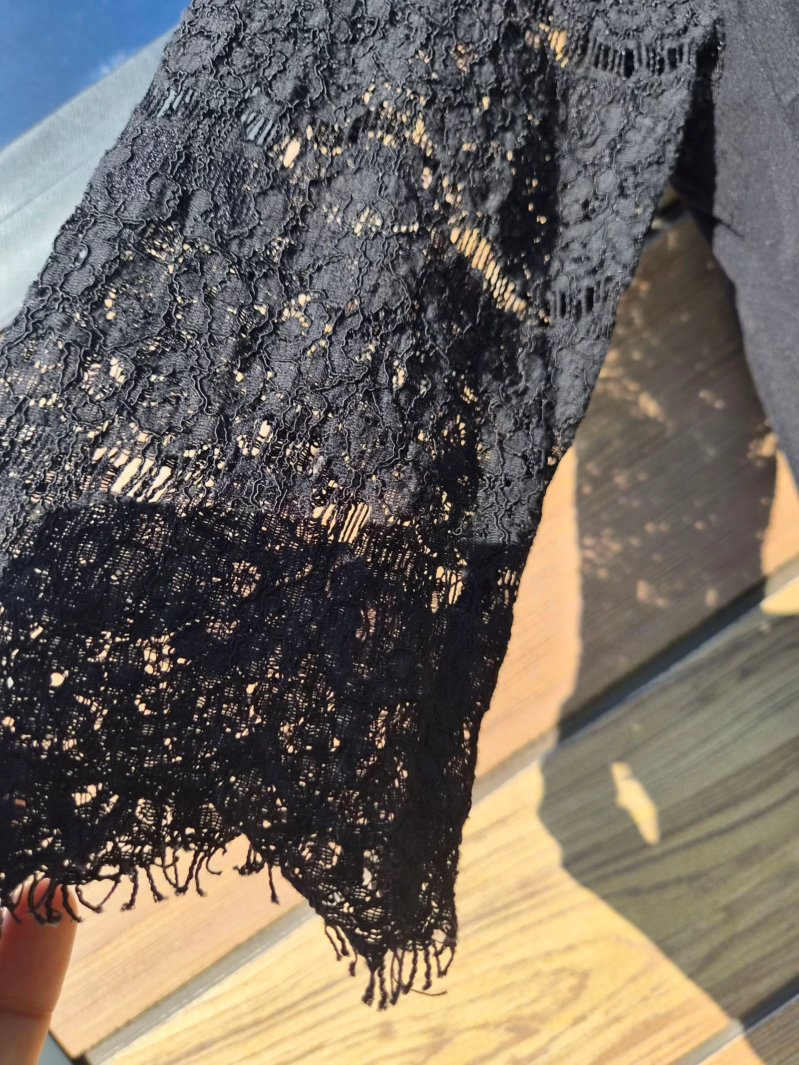 Nueva blusa negra con encaje AKOZ De Toi Paris – Talla L – photo 2